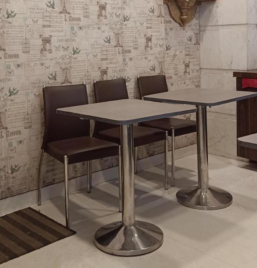Hotel Pratiksha Residency Наві-Мумбаї Екстер'єр фото